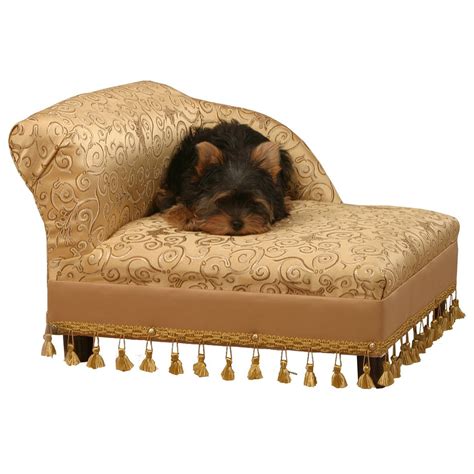 luxury custom pet beds.